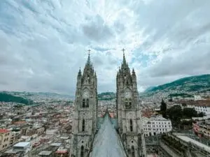 1 day in quito cover